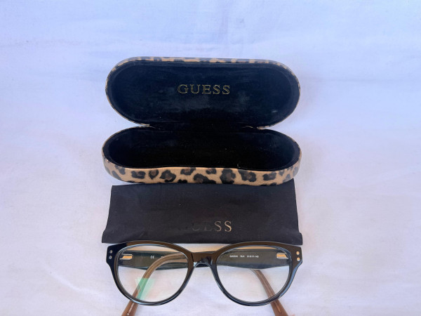 Guess - GU2334 51&curren;17 140