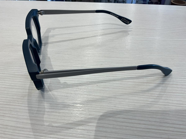 Structur - The singer 50&curren;18