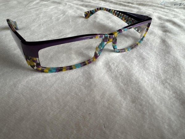 alain mikli  - AL0412G01N 52&curren;16