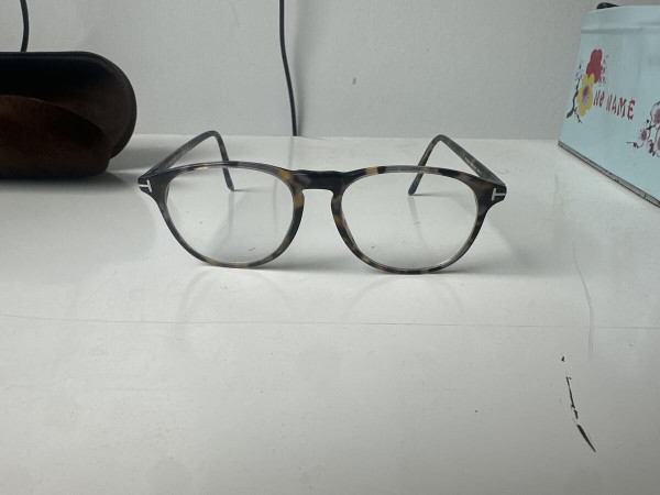 Tom Ford  - TF 5805-B 055  52&curren;17