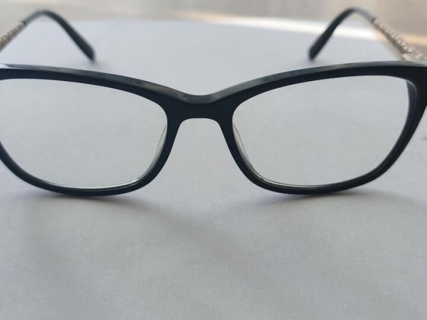 Guess - Gu2500 001 53&curren;15