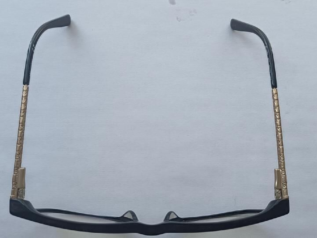 Guess - Gu2500 001 53&curren;15