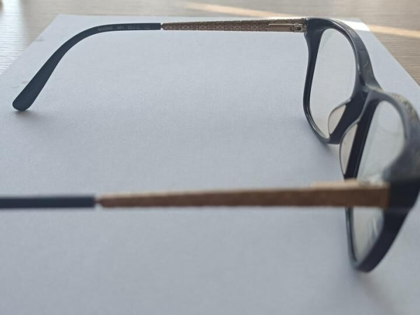 Guess - Gu2500 001 53&curren;15