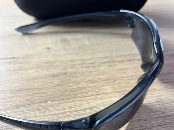 Oakley - bottlecap 03-458 52&curren;17