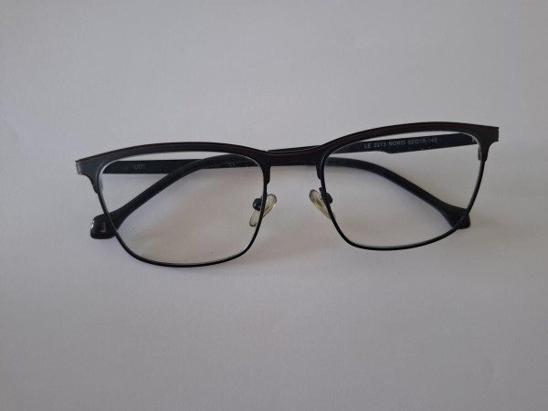 LEVEL - LE2213 52&curren;18