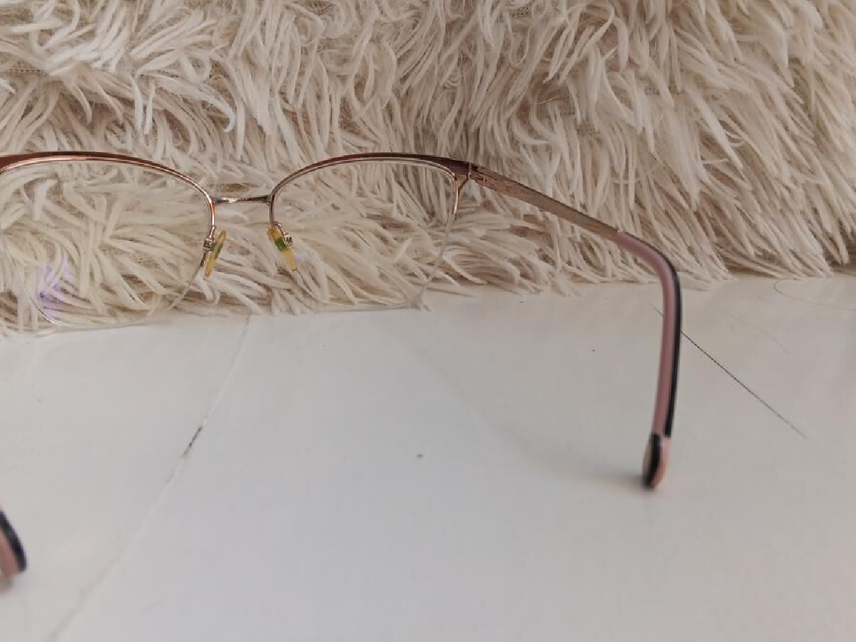 Caroline HERRERA - VHE155 COL0323 140