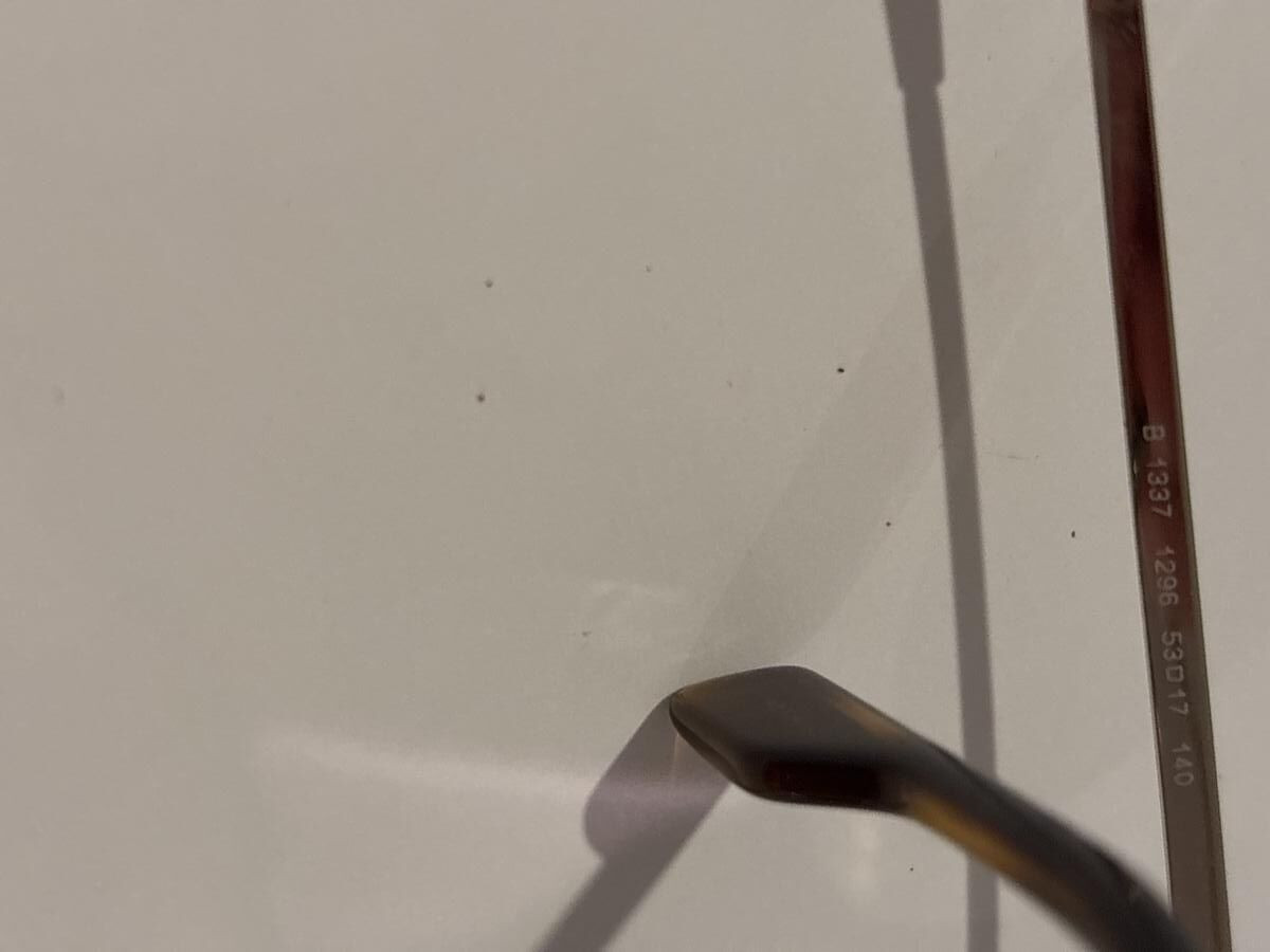 Burberry - B13371296 53&curren;17