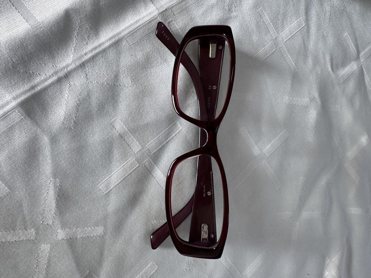 Guess - 2016-135 300¤190