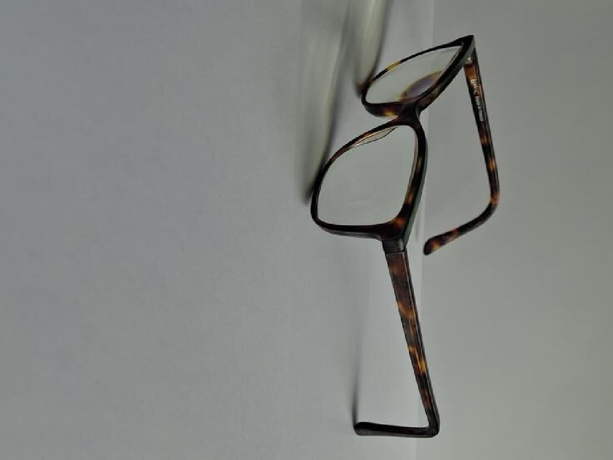 Lunatic- 1801 - Lun1801 332 52 16-140 COD