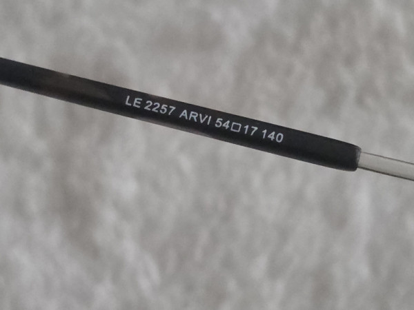 Level - LE2257 ARVI 54¤17 140