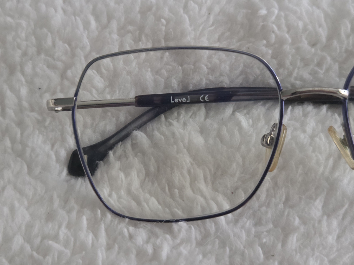 Level - LE2257 ARVI 54¤17 140