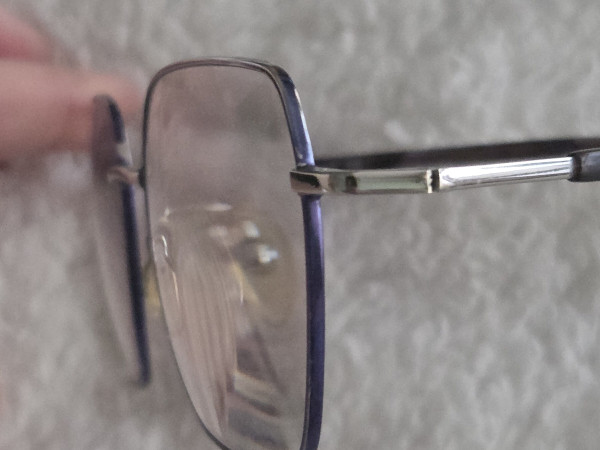 Level - LE2257 ARVI 54¤17 140