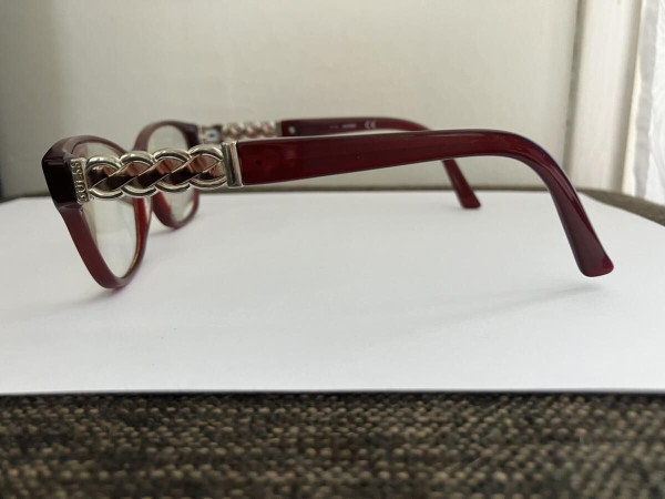 GUESS- GU 2382 BUR 53&curren;17 140