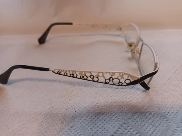 EMERGENCE - 10142 49&curren;18