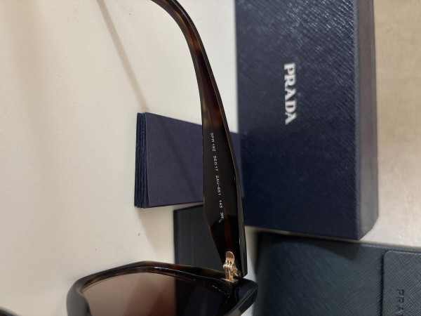 Prada - SPR19Z 55&curren;17