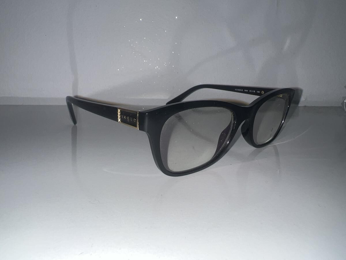 Vogue - VO5424-B W44 51&curren;18