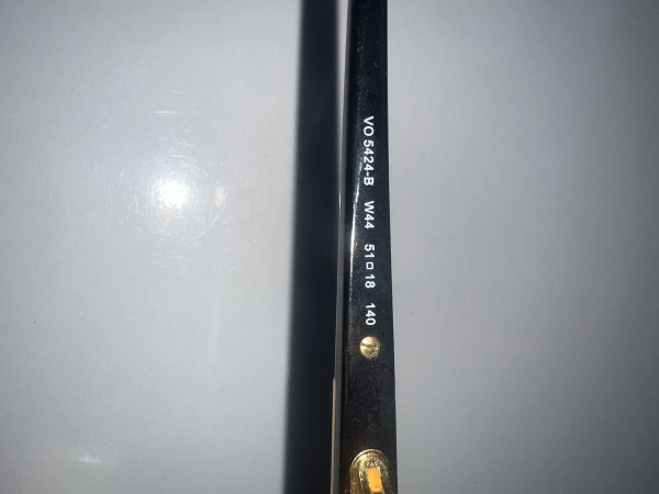 Vogue - VO5424-B W44 51&curren;18