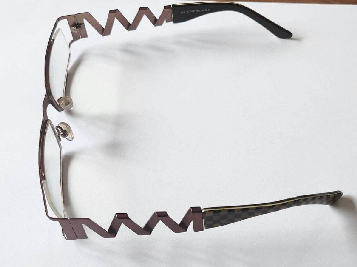 Chez Colette - 13590063700250&curren;18