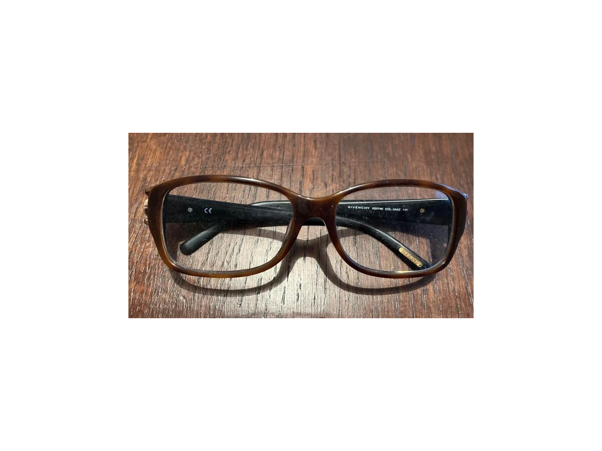 Givenchy - vgv 746 0aaz 53-16