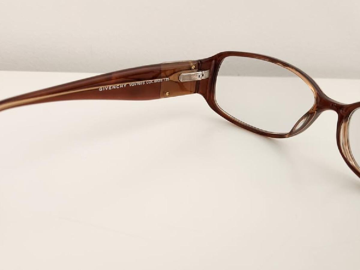 GIVENCHY  - VGV707S COL.0AB5 135