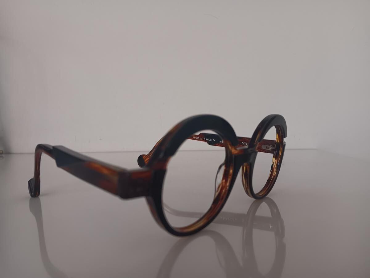 ANNE ET VALENTIN - NAZCA 9C01