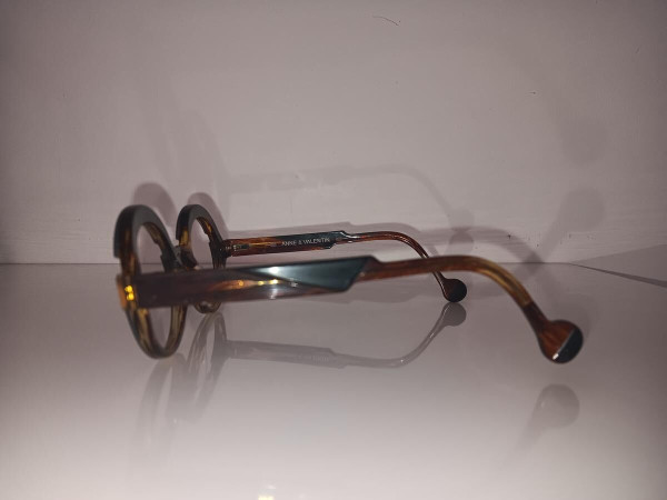 ANNE ET VALENTIN - NAZCA 9C01