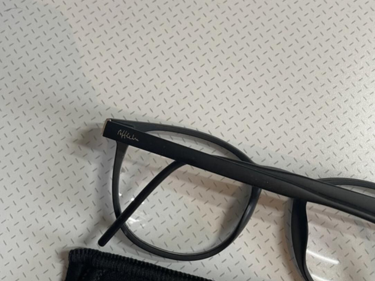 Alain Afflelou - MH002  51&curren;19