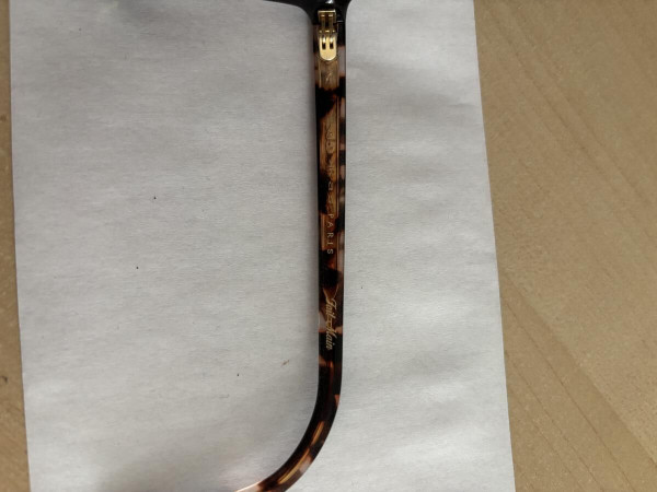 Lukas Paris - LU2126 44¤28