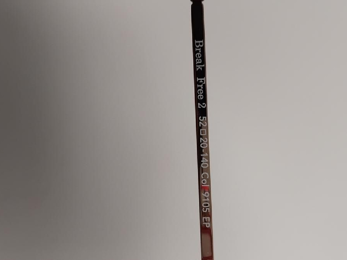 WOOW - Break free 2 52&curren;20 140 Col 9105EP