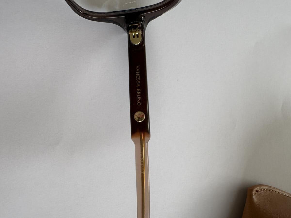 Vanessa Bruno - MOON 08 BR69 52¤16