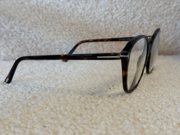 Tom Ford - FT5708-B 57&curren;17