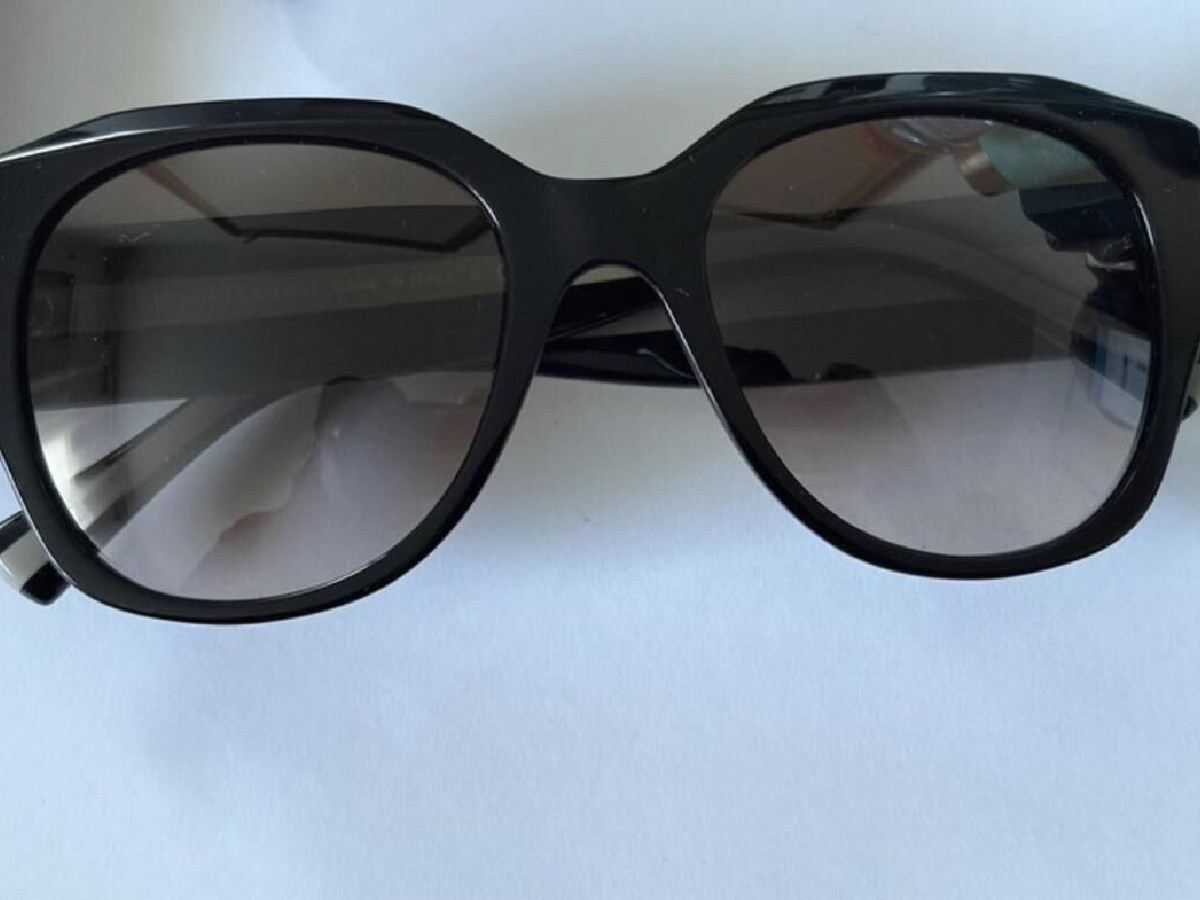 Giorgio Armani - AR8140