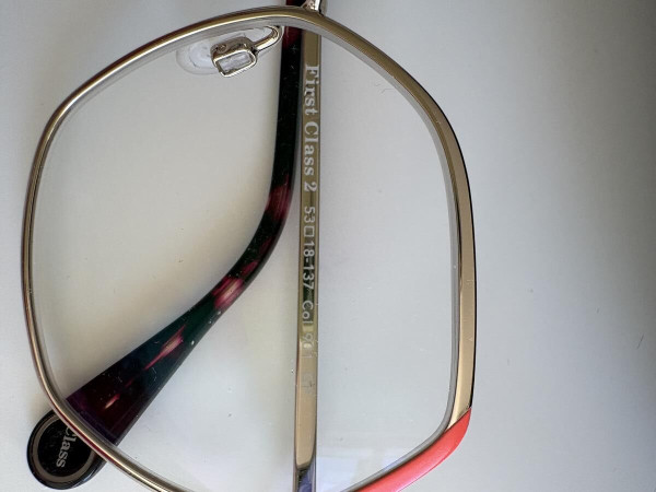 Woow - First Class 2 53&curren;18