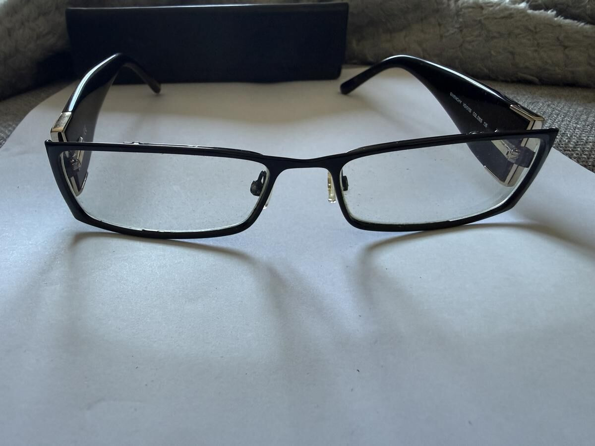 Givenchy -  VG315S COL530S