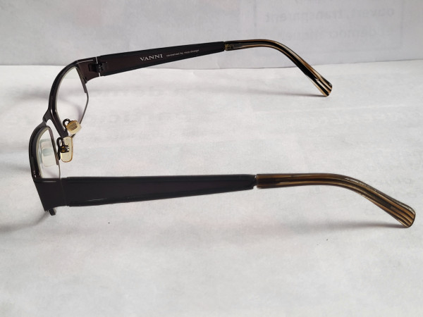 Vanni - VK8805 48&curren;15