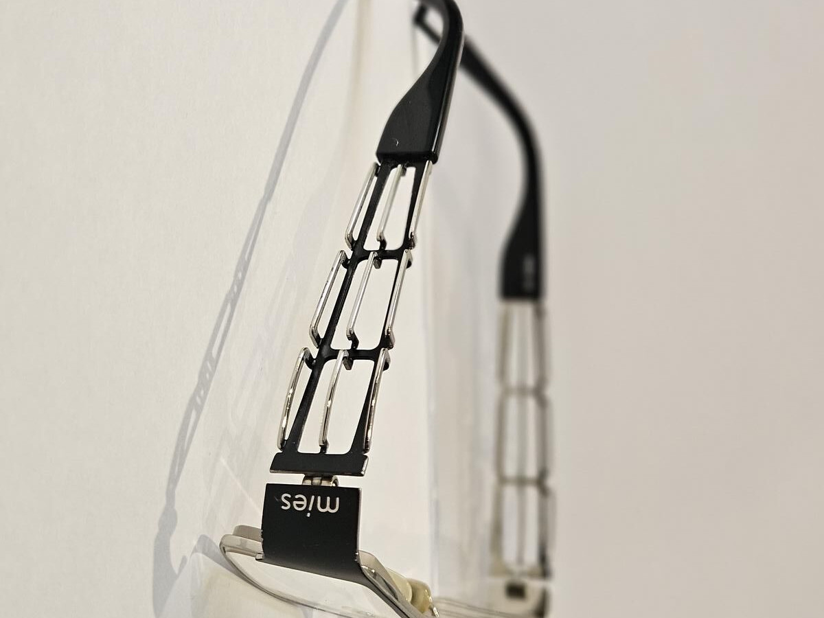 Mies - MIE08 C01 53&curren;17