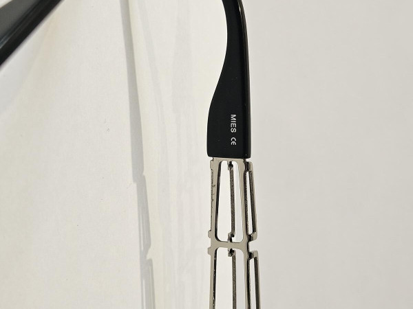 Mies - MIE08 C01 53&curren;17