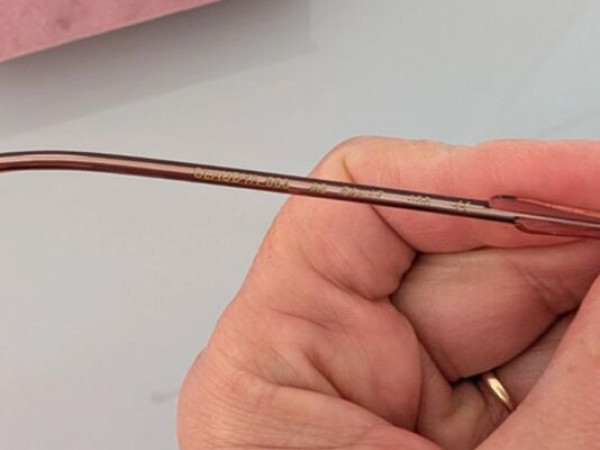 Caroline abram  - claudya