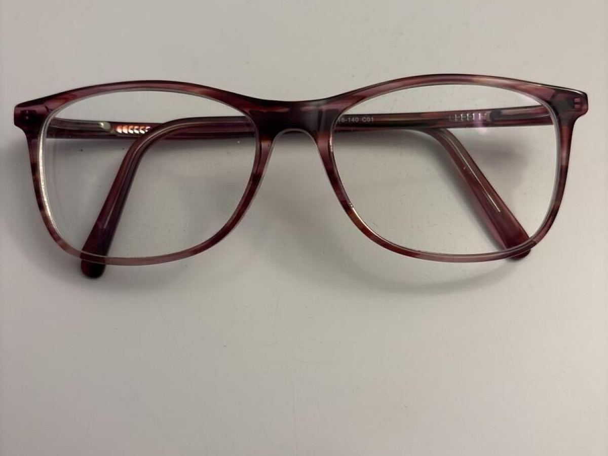 John & Jess - J126 53/16-140 C01 5,2&curren;1