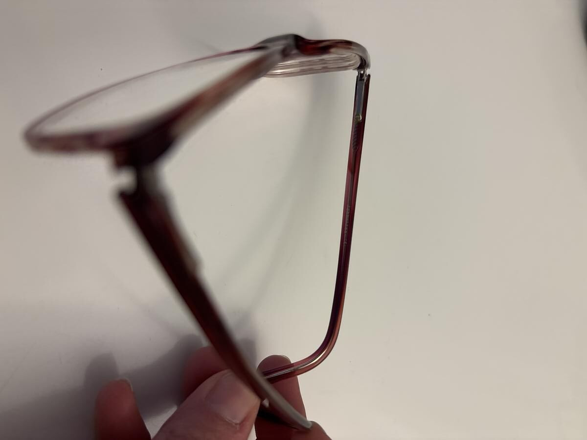 John & Jess - J126 53/16-140 C01 5,2&curren;1