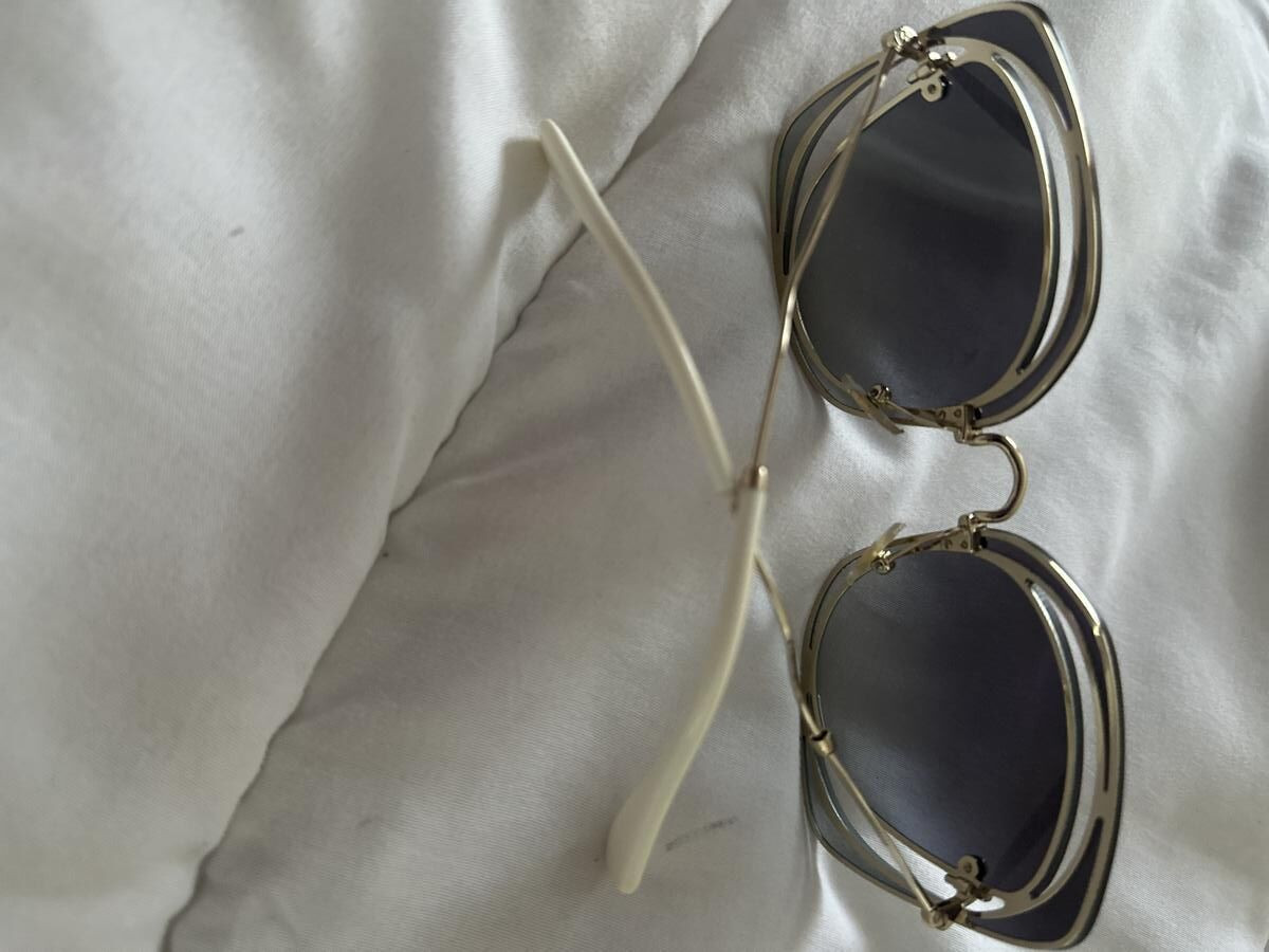 miu miu - 8MU 548 64D16 UE6-5D1 145 3N