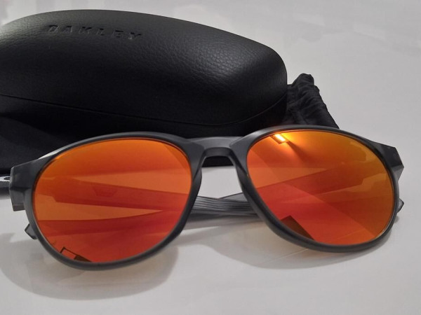 Oakley Reedmace Matte Grey...