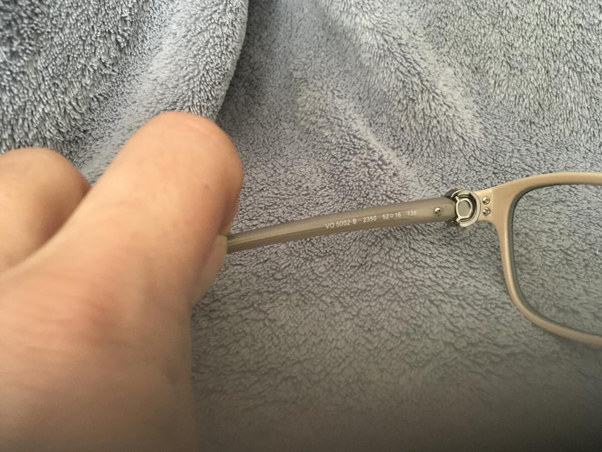 Vogue - VO50002 B 2350 52&curren;16