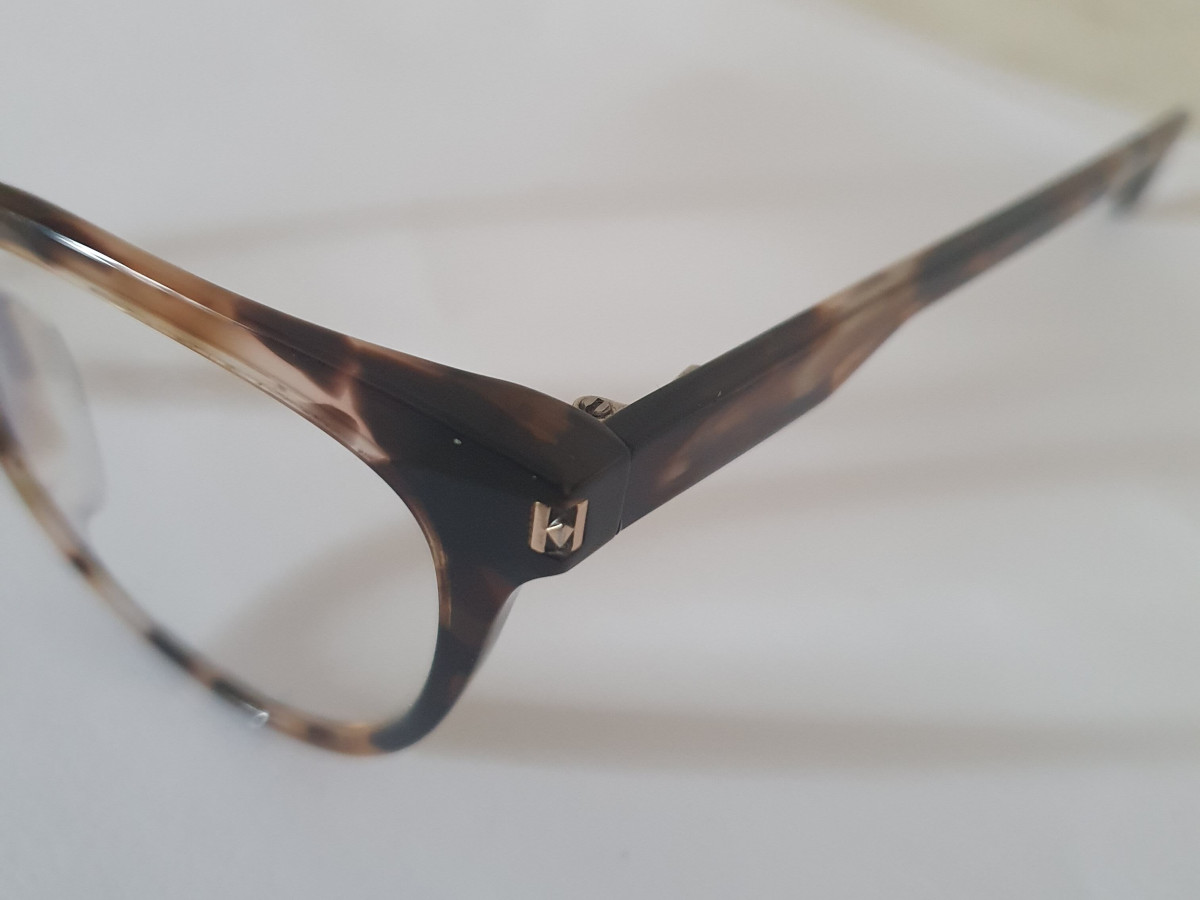 Ana Hickmann - HI6270 G21 51□18 140