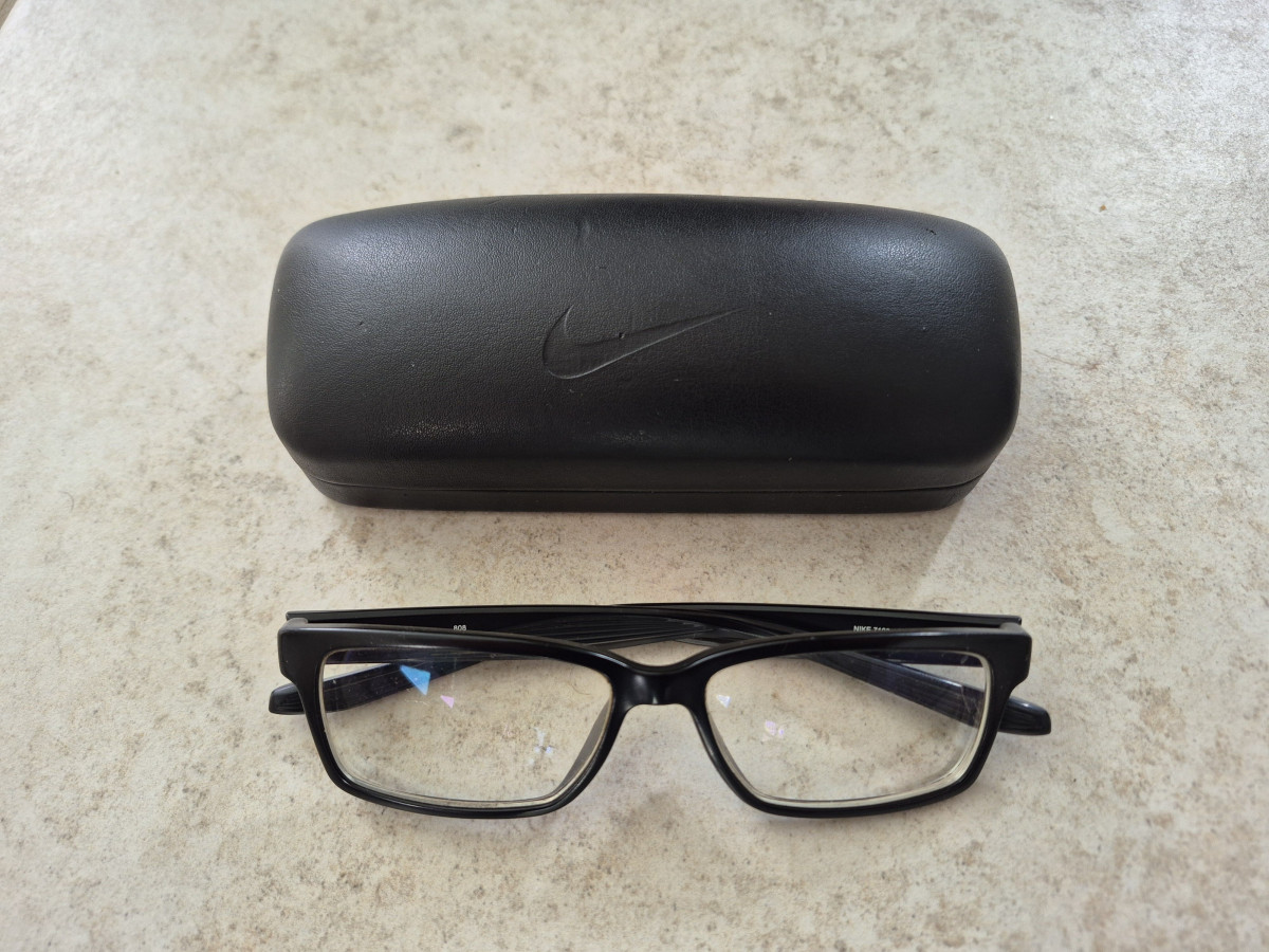 Nike - NIKE7103 001 52*15 140