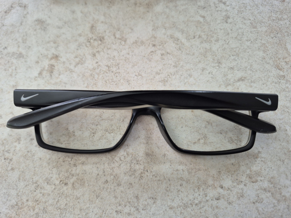 Nike - NIKE7103 001 52*15 140