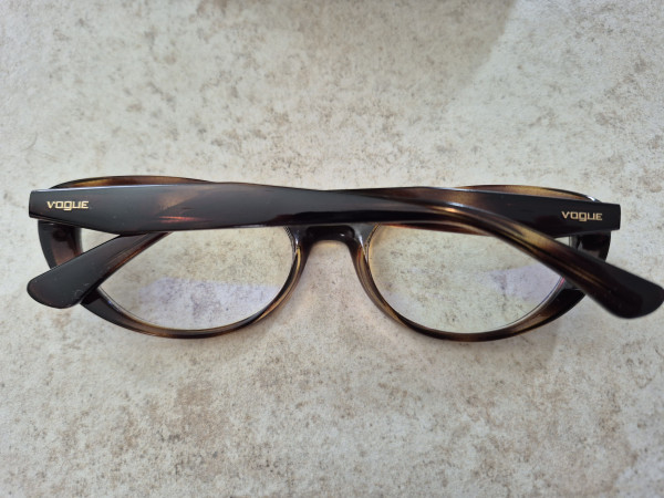 Vogue - VO2989 W656 52*18 135