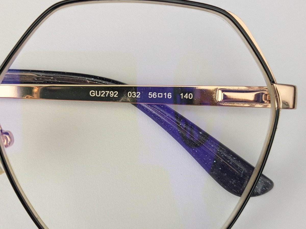 Guess - GU2792 56&curren;16