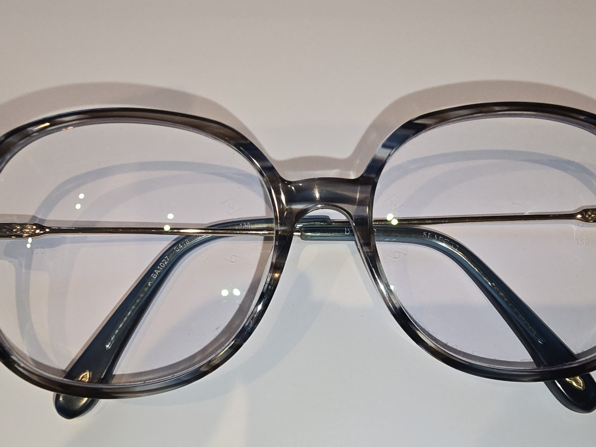 BA&SH - BA1027 54&curren;17