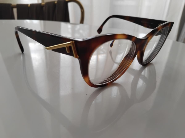 Fendi - FE50101l 053 53 17 140 B